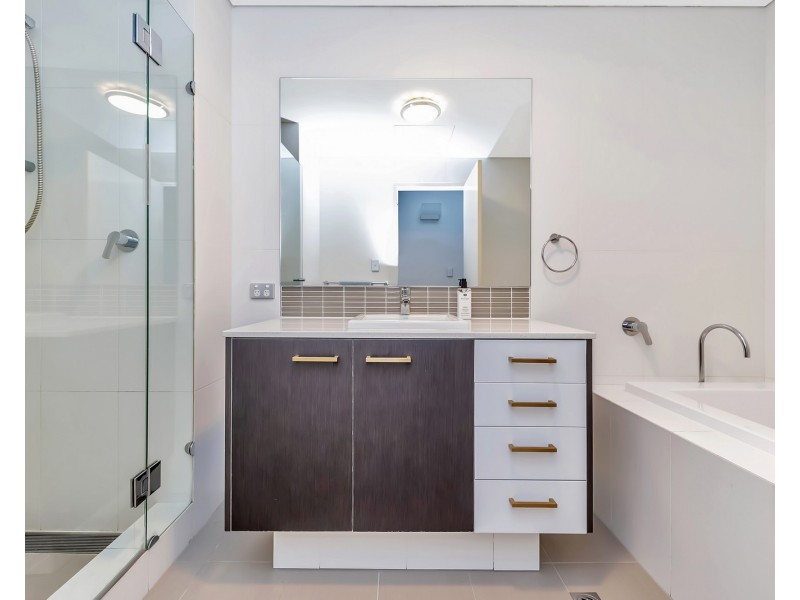 54/30 Sirrocco Drive, Erskine WA 6210