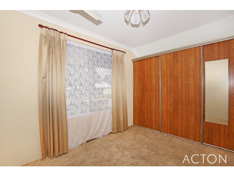 27 Kookaburra Drive, Greenfields WA 6210