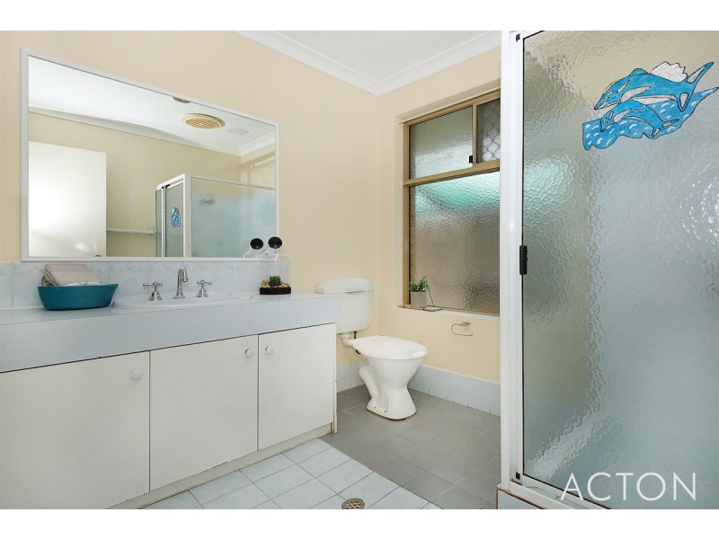 27 Kookaburra Drive, Greenfields WA 6210