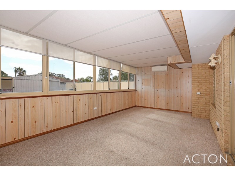 27 Kookaburra Drive, Greenfields WA 6210