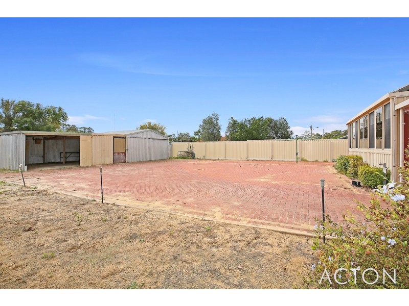 27 Kookaburra Drive, Greenfields WA 6210