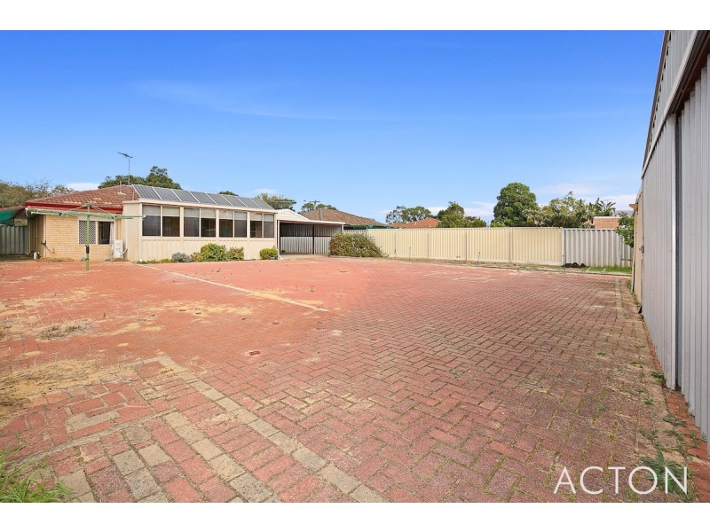 27 Kookaburra Drive, Greenfields WA 6210