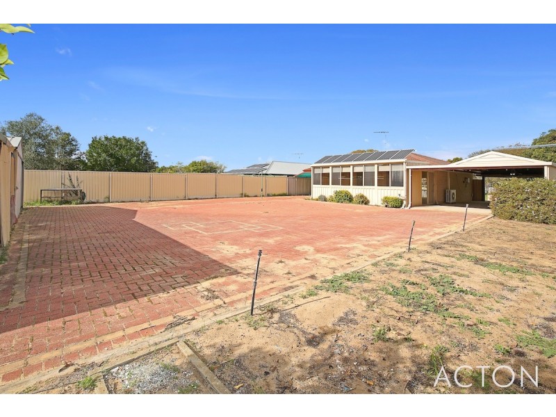 27 Kookaburra Drive, Greenfields WA 6210