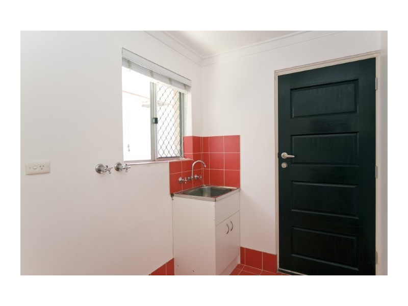 21 Thomson Street, Mandurah WA 6210