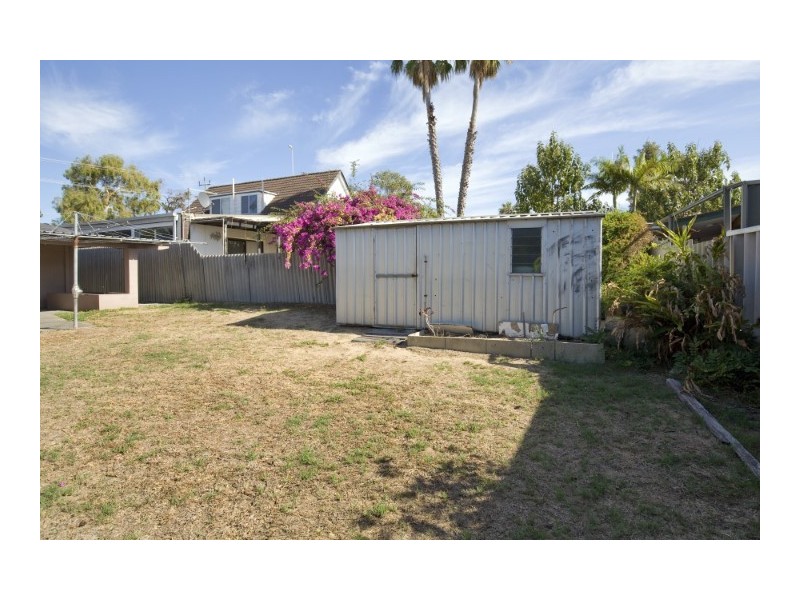 21 Thomson Street, Mandurah WA 6210