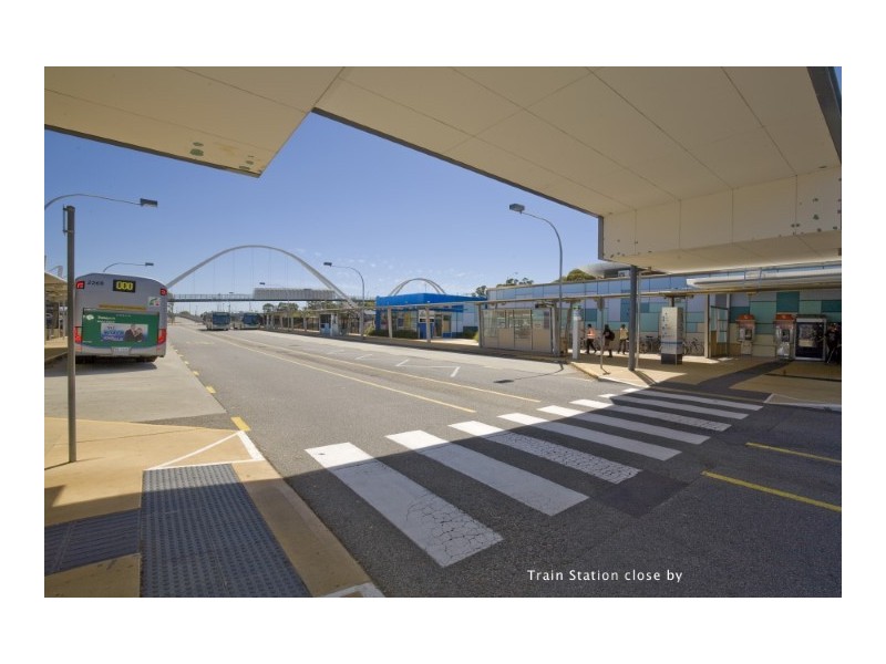 21 Thomson Street, Mandurah WA 6210