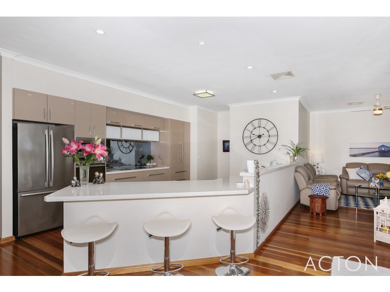 69 Heron Place, South Yunderup WA 6208