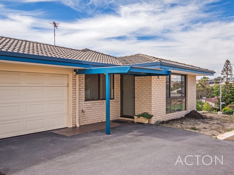 1/24 Mippi Road, Halls Head WA 6210