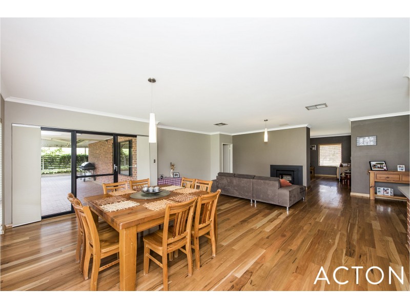 64 Rangeview Loop, Serpentine WA 6125
