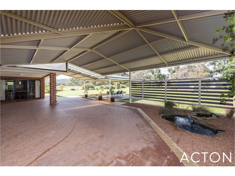 64 Rangeview Loop, Serpentine WA 6125