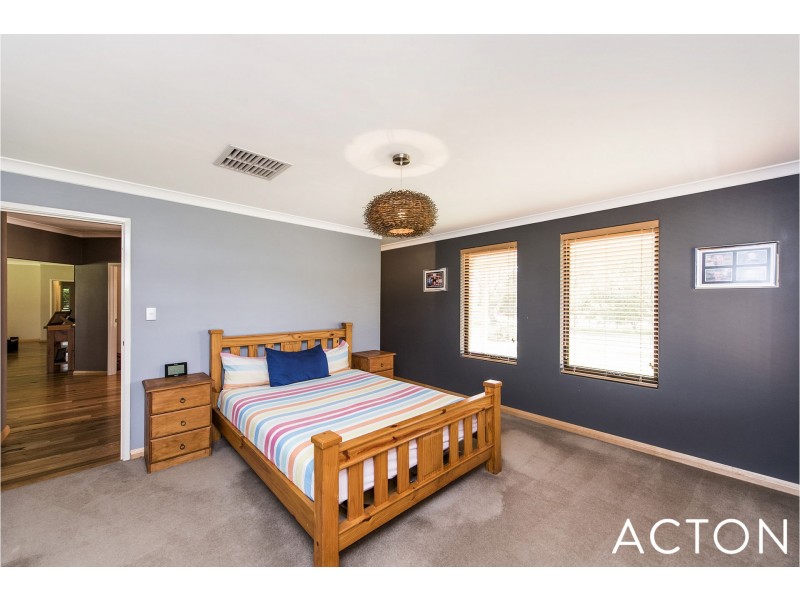 64 Rangeview Loop, Serpentine WA 6125