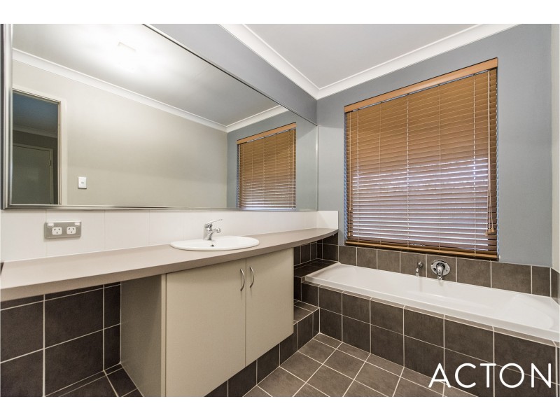 64 Rangeview Loop, Serpentine WA 6125