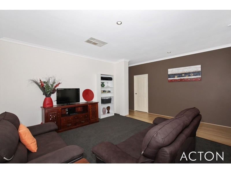 58 Quandong Parkway, Halls Head WA 6210
