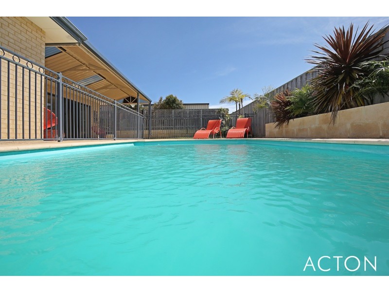 58 Quandong Parkway, Halls Head WA 6210