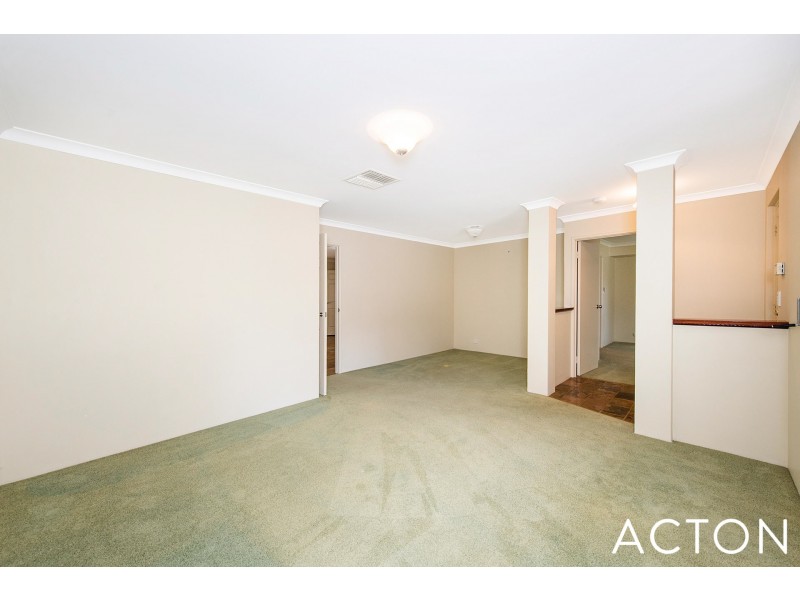 8 Kingfisher Drive, North Yunderup WA 6208