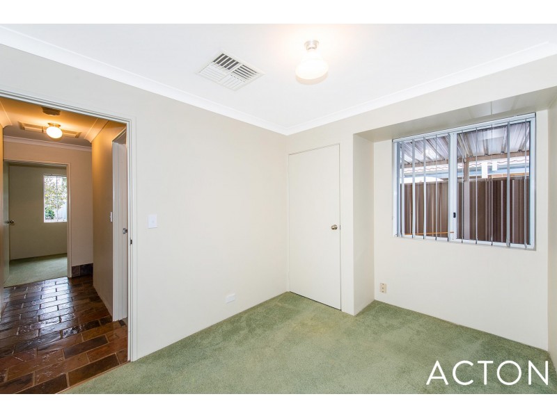 8 Kingfisher Drive, North Yunderup WA 6208