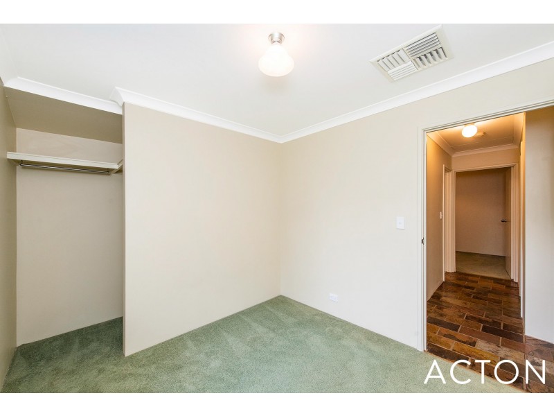 8 Kingfisher Drive, North Yunderup WA 6208