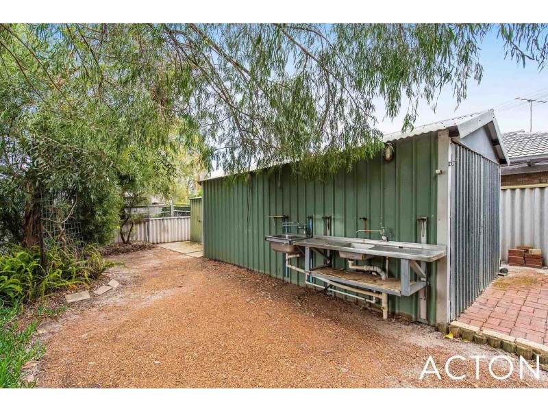 8 Kingfisher Drive, North Yunderup WA 6208