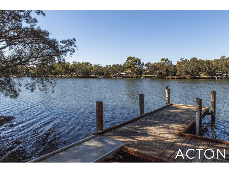 8 Kingfisher Drive, North Yunderup WA 6208