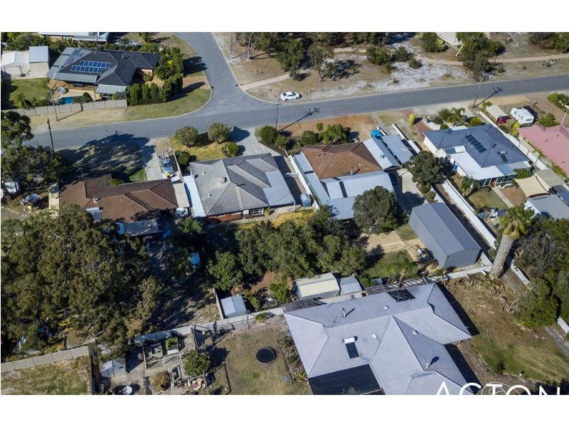 8 Kingfisher Drive, North Yunderup WA 6208