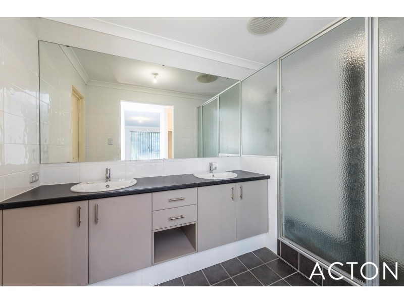 12 Carey Street, Pinjarra WA 6208