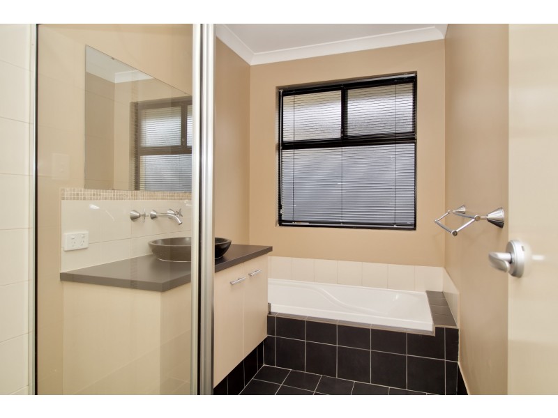 8 Lomandra View, Baldivis WA 6171