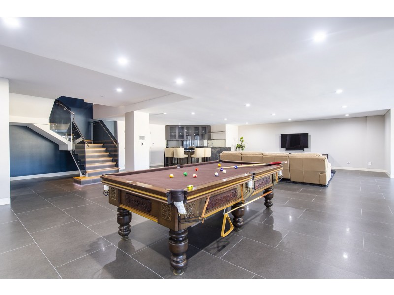 2 Cambria Island Retreat, Halls Head WA 6210