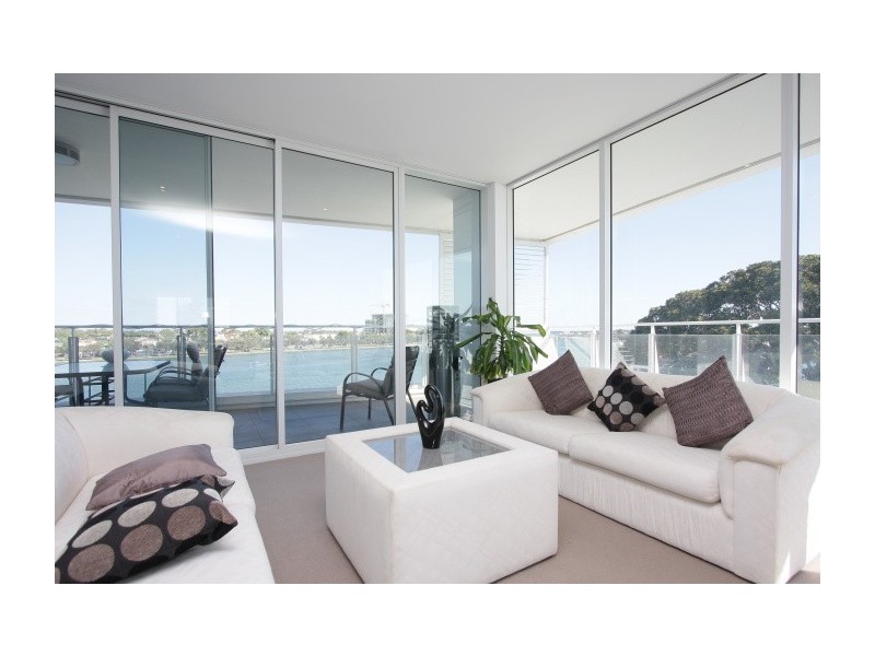 505/3 Marco Polo Drive, Mandurah WA 6210