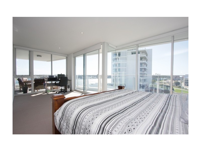 505/3 Marco Polo Drive, Mandurah WA 6210