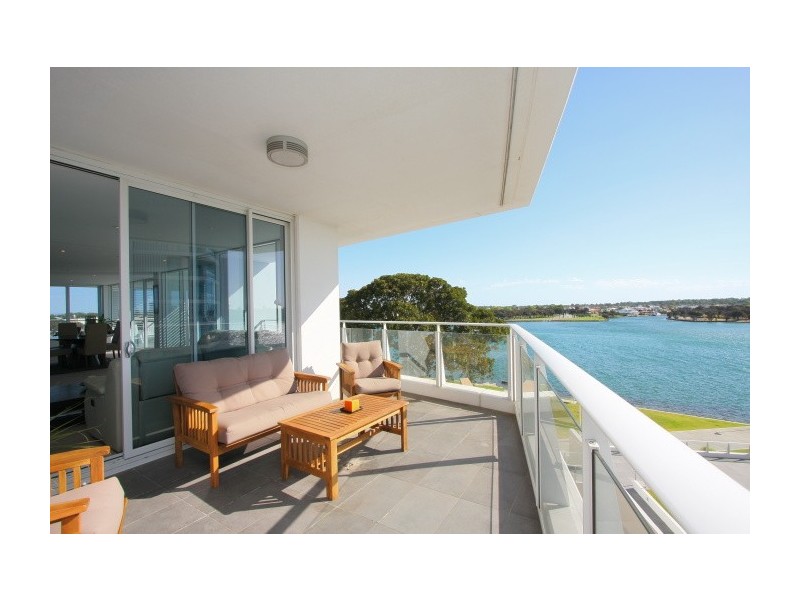 505/3 Marco Polo Drive, Mandurah WA 6210