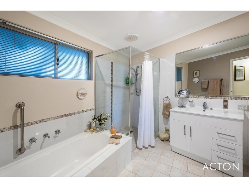 4/28 Irrawaddy Drive, Greenfields WA 6210