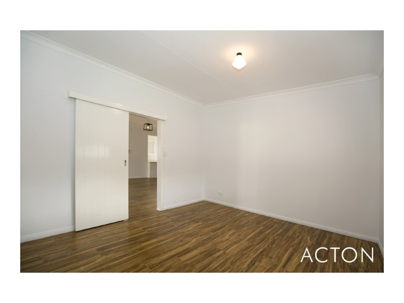 5 Wanjeep Street, Coodanup WA 6210