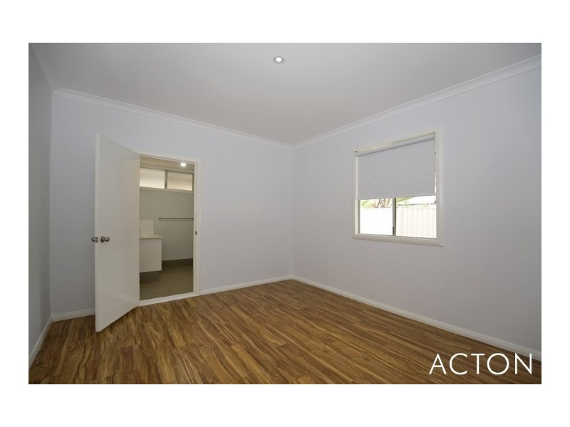 5 Wanjeep Street, Coodanup WA 6210