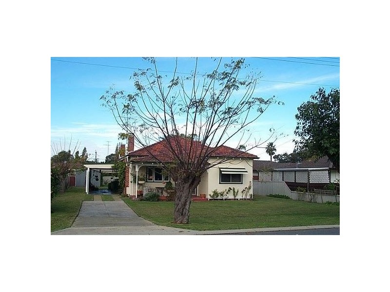 19 Hall Street, Mandurah WA 6210