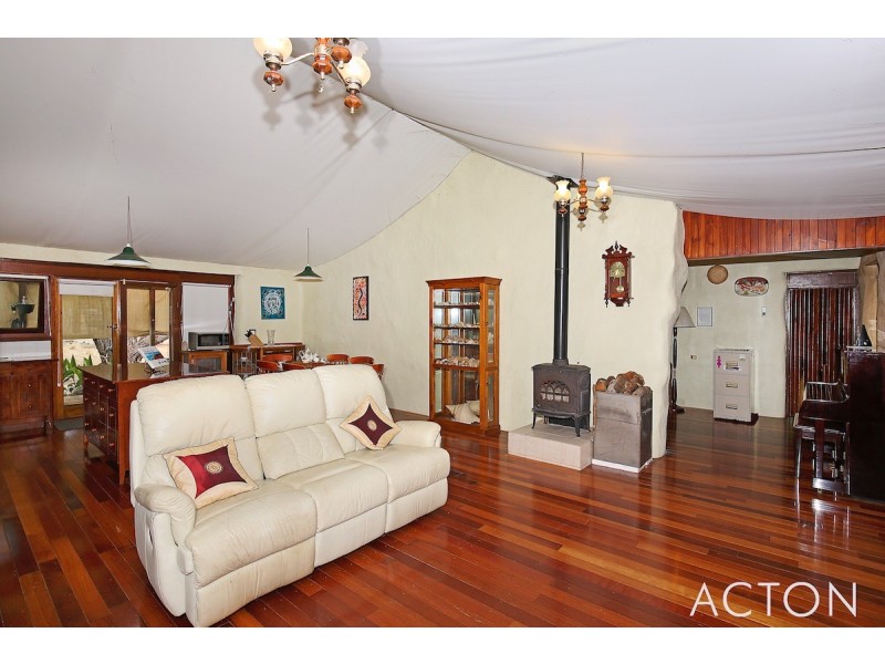 17 Dods Retreat, Lake Clifton WA 6215
