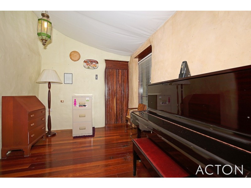 17 Dods Retreat, Lake Clifton WA 6215