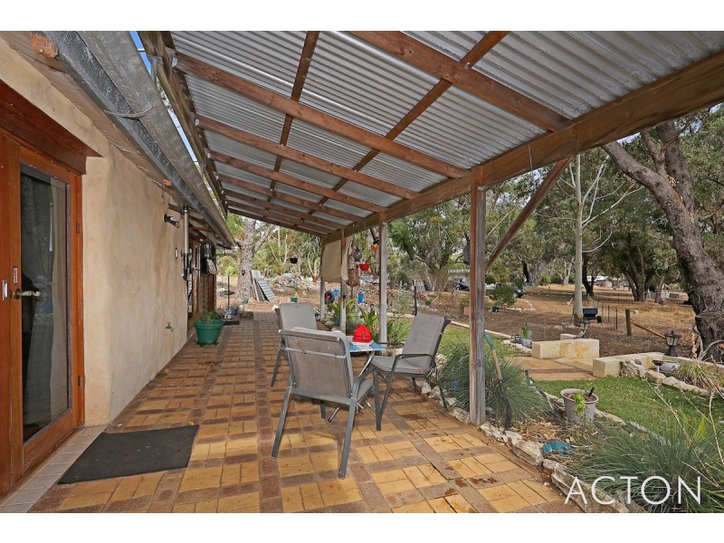 17 Dods Retreat, Lake Clifton WA 6215