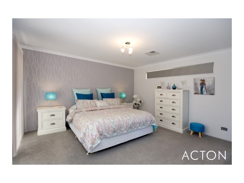 5 Sparrowhawk Way, Erskine WA 6210