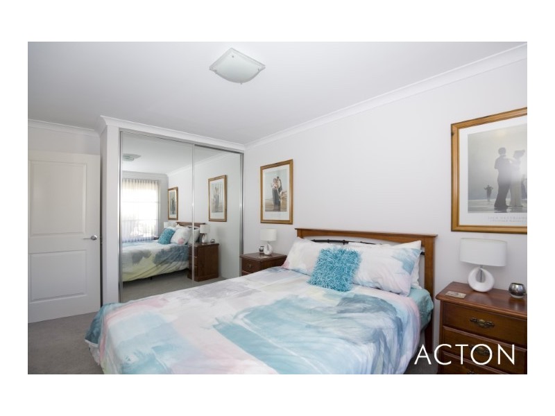 5 Sparrowhawk Way, Erskine WA 6210