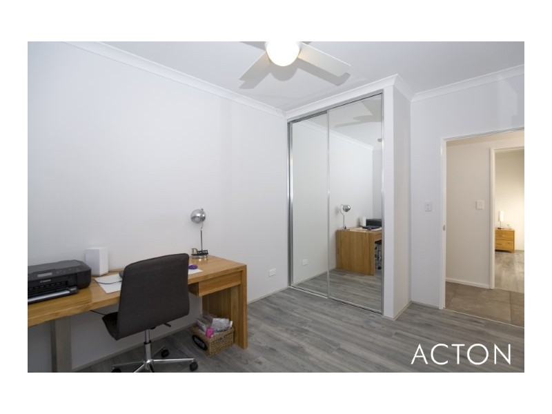 88 Murray River Drive, South Yunderup WA 6208