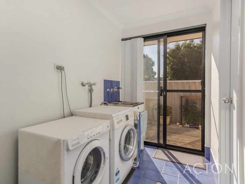 12 Carcoola Avenue, Pinjarra WA 6208