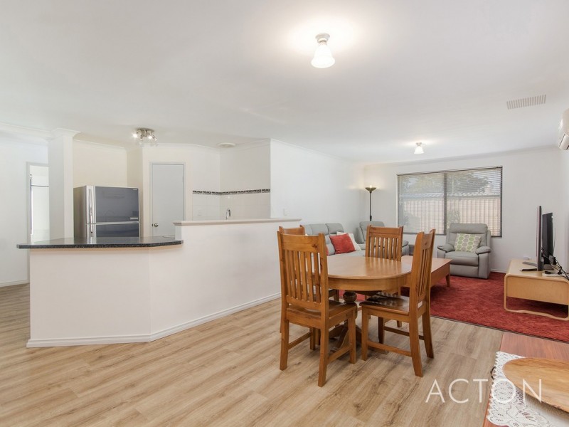 12 Carcoola Avenue, Pinjarra WA 6208