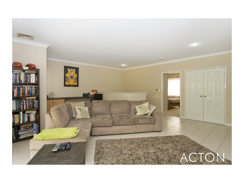 2/15 Peel Street, Mandurah WA 6210