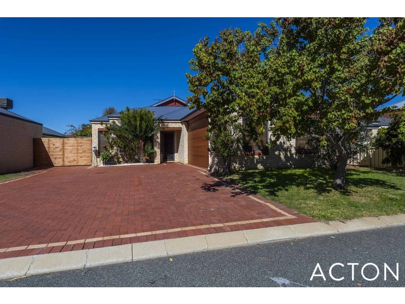 16 Dias Pass, Dudley Park WA 6210