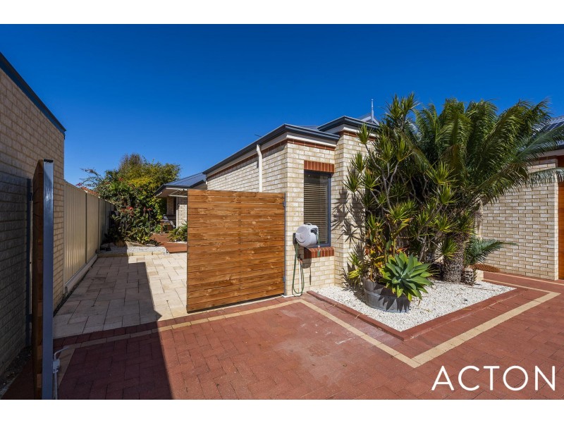 16 Dias Pass, Dudley Park WA 6210