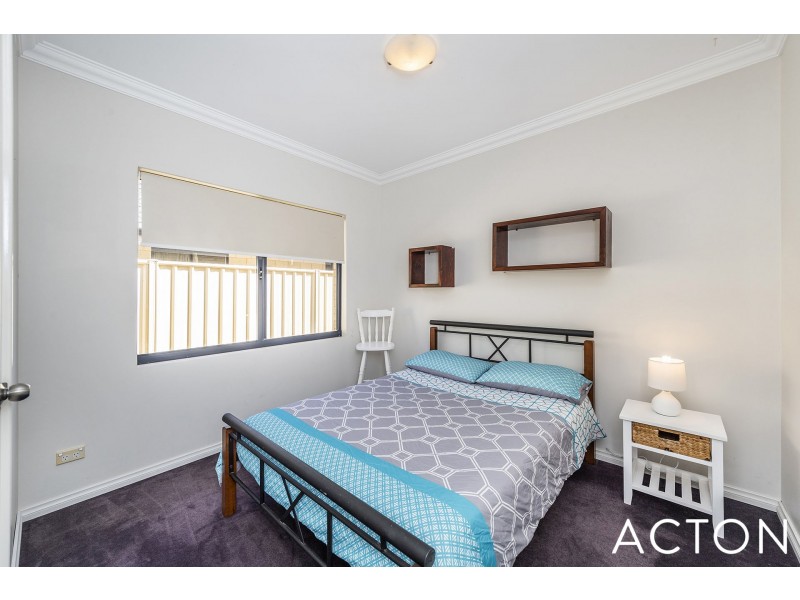 16 Dias Pass, Dudley Park WA 6210