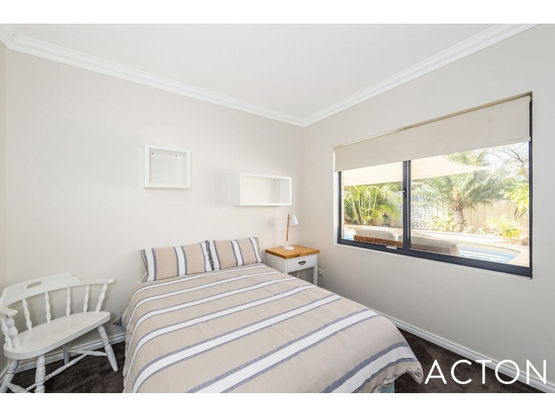 16 Dias Pass, Dudley Park WA 6210