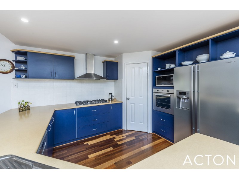 16 Dias Pass, Dudley Park WA 6210