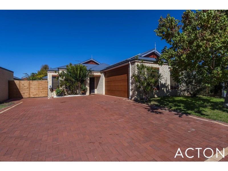 16 Dias Pass, Dudley Park WA 6210