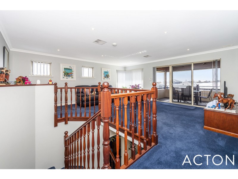 51 Lord Hobart Drive, Madora Bay WA 6210